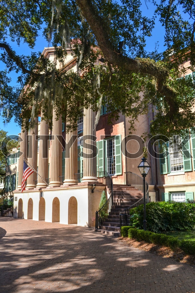 Charleston Courthouse shaded by Southern live oak with American Flag